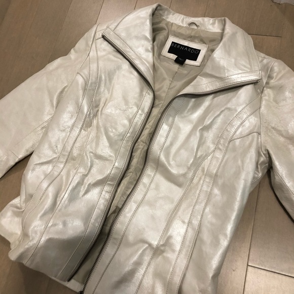 White leather jacket - Picture 1 of 5